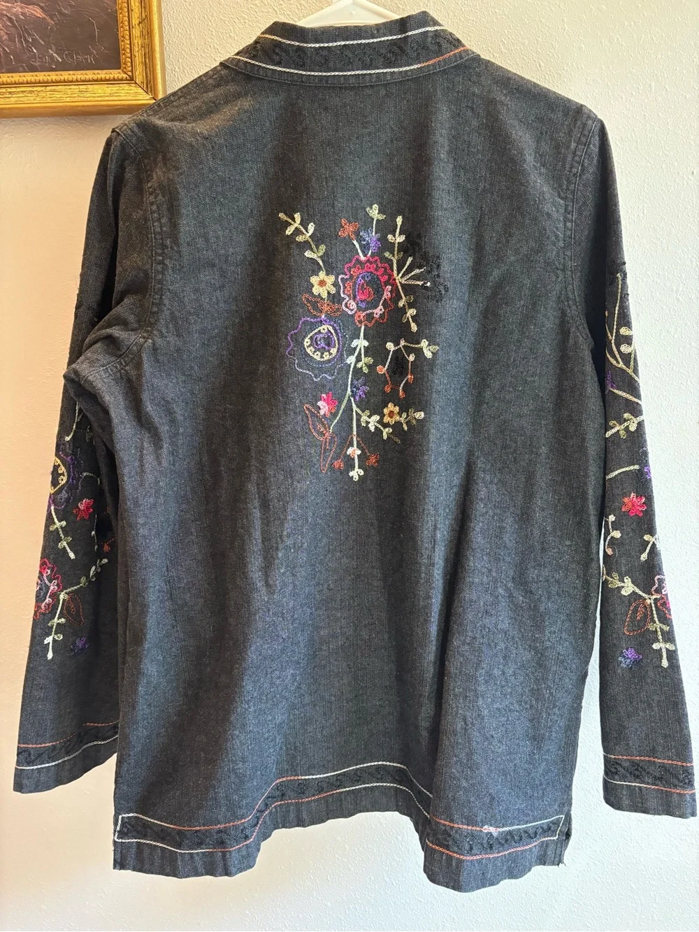 Vintage Denim & Co Embroidered Button Up